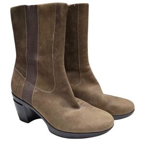 COLE HAAN AIR SARA BROWN NUBUCK LEATHER BOOTS